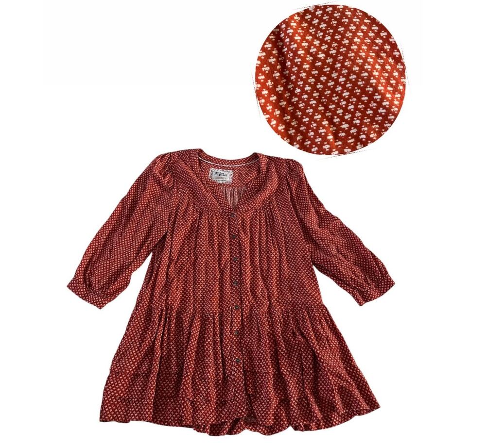 Holding Horses Printed Button Tiered Ruffle Hem Tunic Top Sz S Western Boho